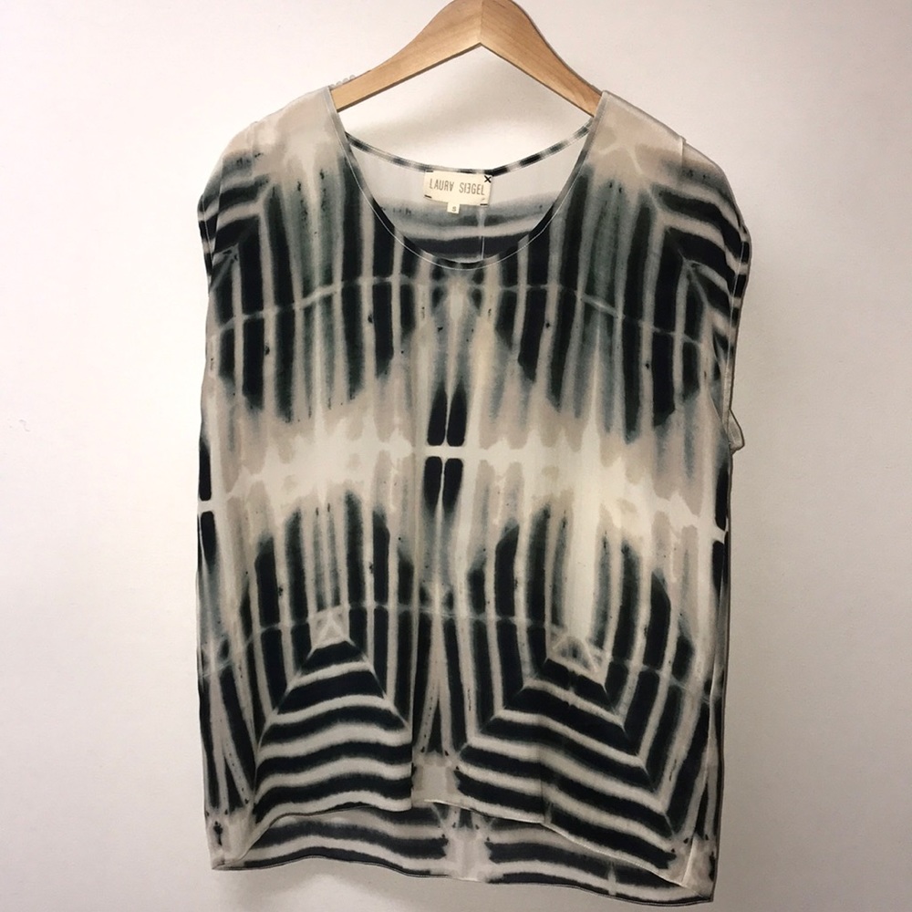 Clamp dye tee